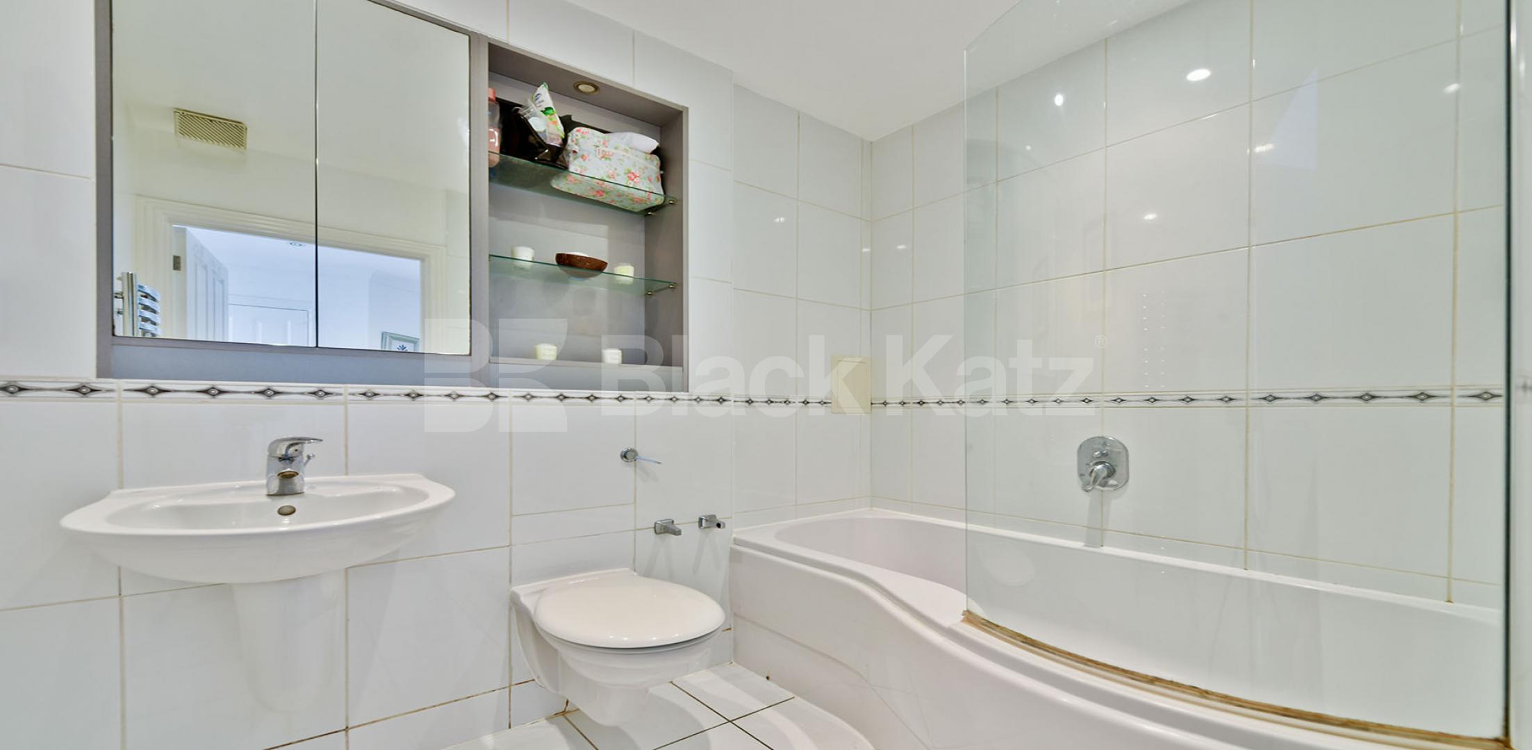 			NEW INSTRUCTION  (Includes Private Gated Parking), 1 Bedroom, 1 bath, 1 reception Apartment			 Wells Place, Kingham Close, Earlsfield